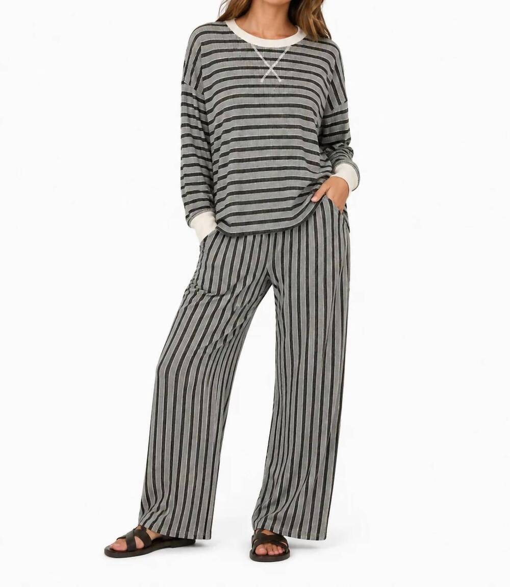 NEW ZENANA raised rib striped pullover & pants set in black